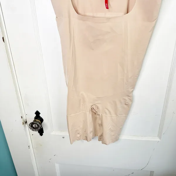 SPANX OnCore Open-Bust Mid Thigh Bodysuit Soft Nude NEW Size 1X Slimming Shaping - Image 6