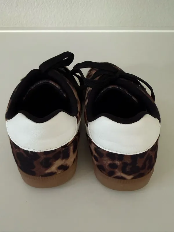 DV Dolce Vita Women's Voyage Sneaker Leopard Cheetah Size 8 - Image 4
