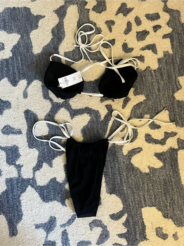 Abercrombie and Fitch Black and White String Bikini - Image 2