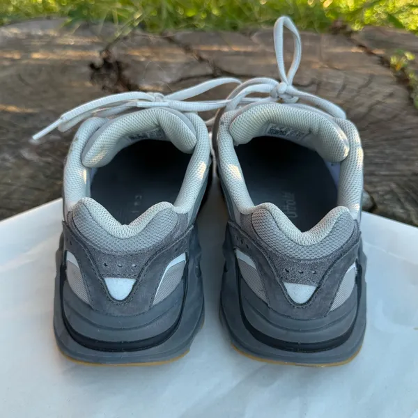 Adidas Yeezy Boost 700 V2 Tephra men’s shoes size 6.5 - Image 3