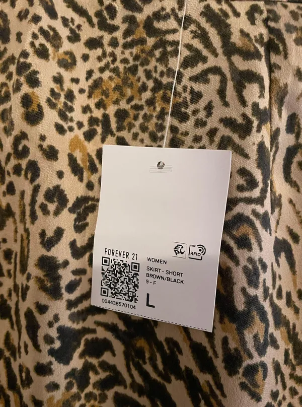 Forever 21 Cheetah Print Mini Skirt NWT - Image 6