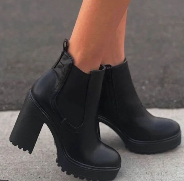 Refresh Black Chunky Lug Sole Slip On Bootie - Image 3