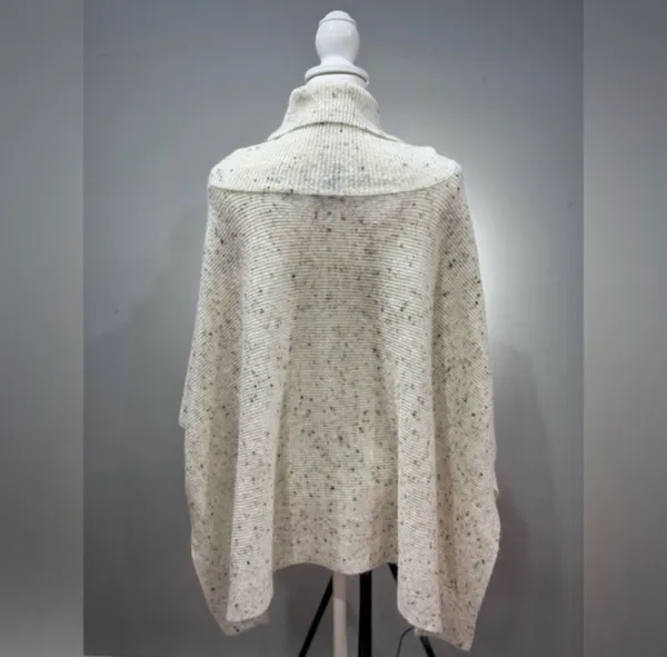 Moon & Maddison CLEARANCE! Cream Speckled Cowl Poncho Sweater Size XS EUC - Image 2