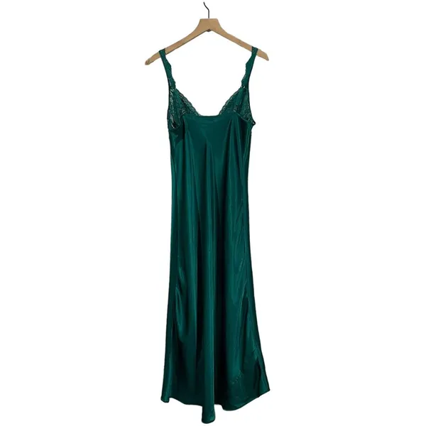 Victoria’s Secret Gold Label Lace Satin Gown - Green - Large - Image 6