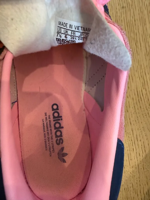 Adidas Shoes - Image 4
