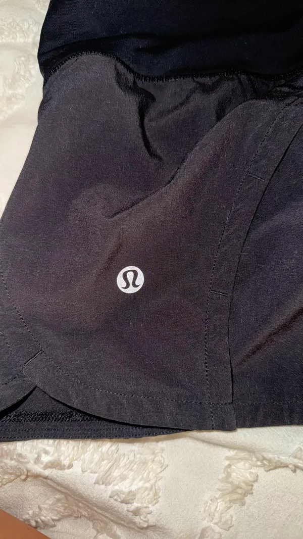 Lululemon Speed Up Shorts 4" Black - Image 3