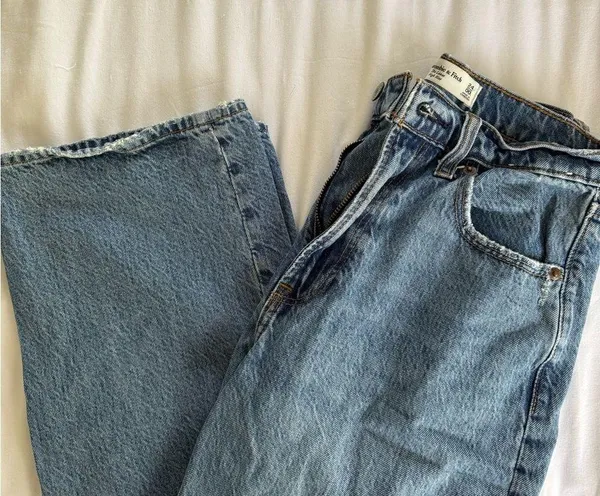 Abercrombie Blue Denim Jeans - Image 3