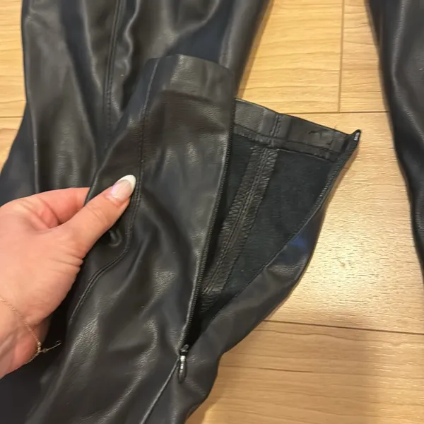 Zara Faux Leather Pants - Image 5