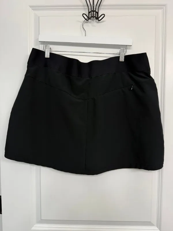 Greg Norman Black Play Dry Performance Golf Skort XL - Image 5