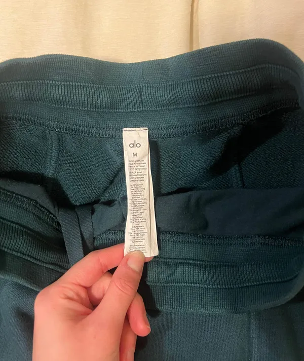 Alo sweatpants - Image 3