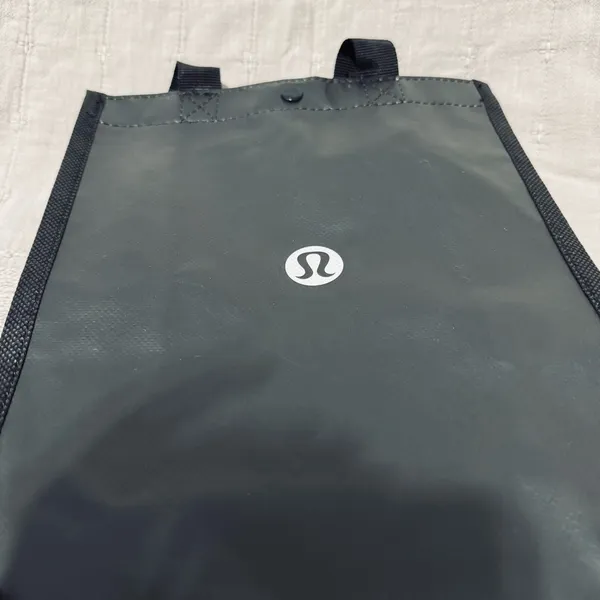 Lululemon Athletica Reusable Monochrome Tote‎ - Image 5