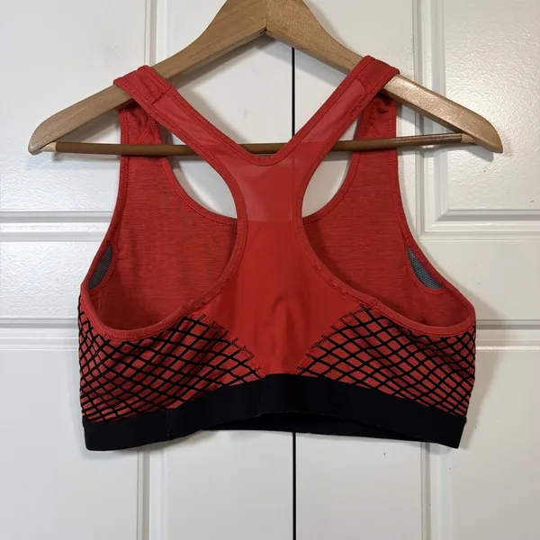 Nike Sports Bra Women Medium Red Black Graphic Racerback Activewear - Image 6