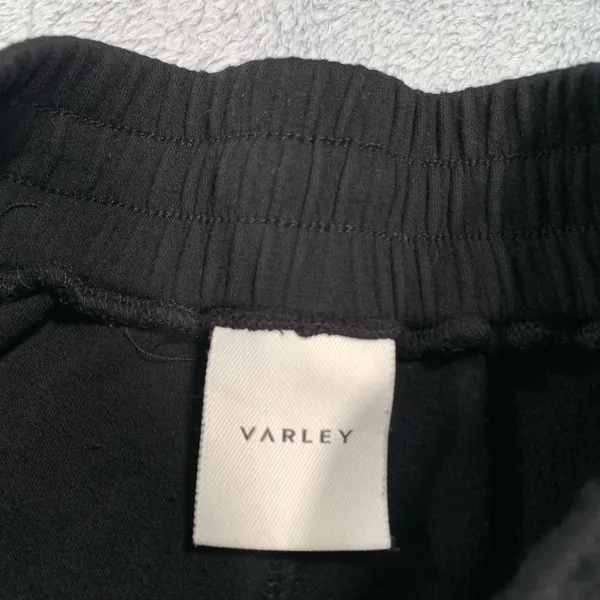Varley High Waist Black Women's Shorts - Image 4