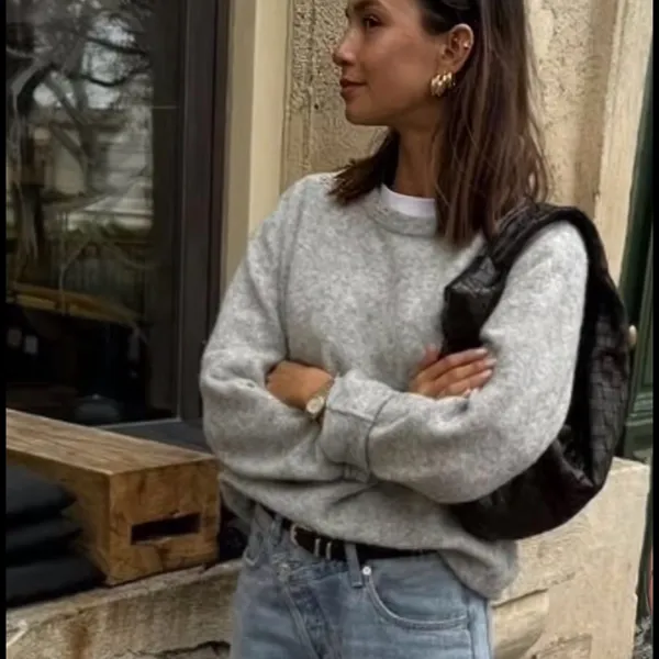 Able Heather Gray Knit Top - Image 2