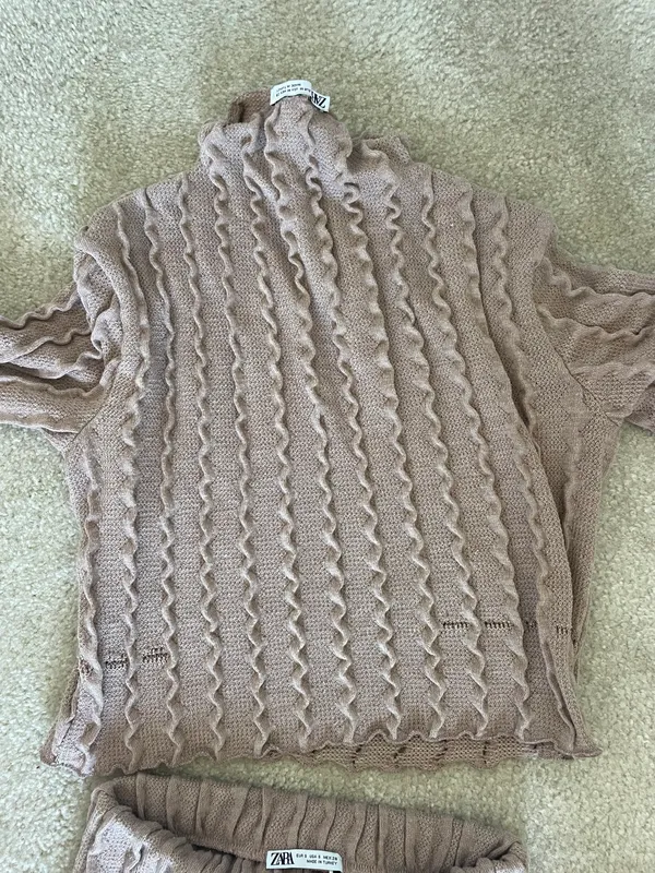 Matching Top And Skirt Set Rouched - Image 7