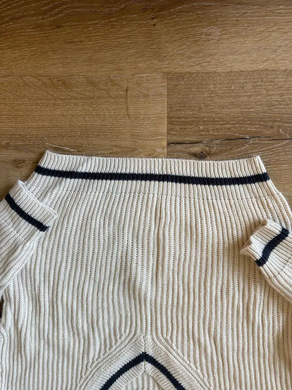 Cream Ribbed V Neck Sweater with Navy Blue Trim - Image 2