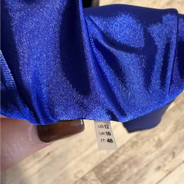 Beautiful T Tahari Blazer - Image 6