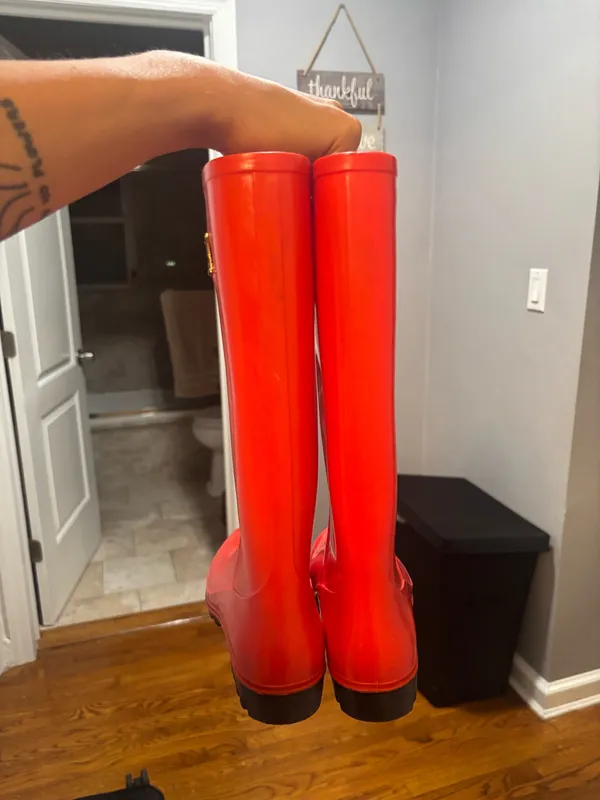 Nicole Miller Red Boots Rain - Image 3