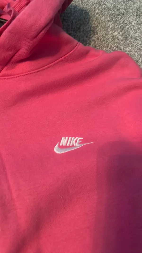 pink nike hoodie - Image 2