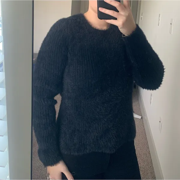 Banana republic eyelash ribbed black sweater - Image 9