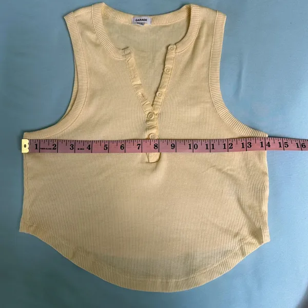 Garage butter yellow ribbed knit Henley tank top - Image 5