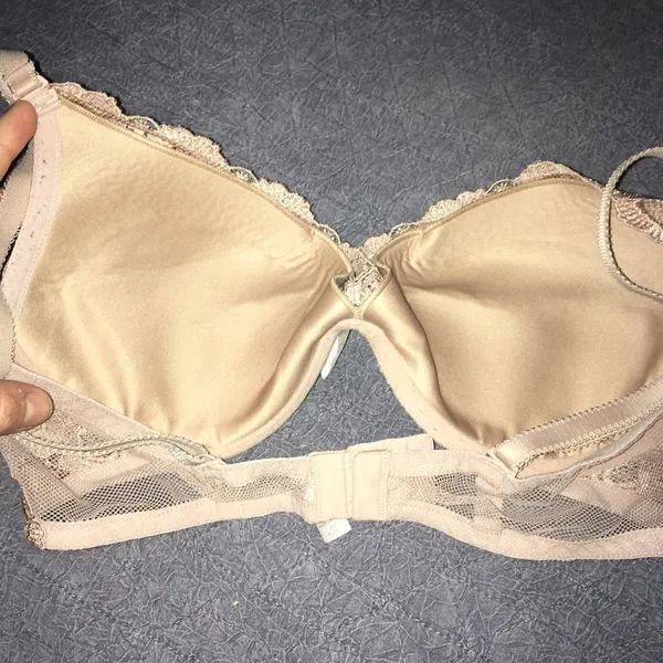 Victoria’s Secret 36C push-up bra with mesh sides - Image 2