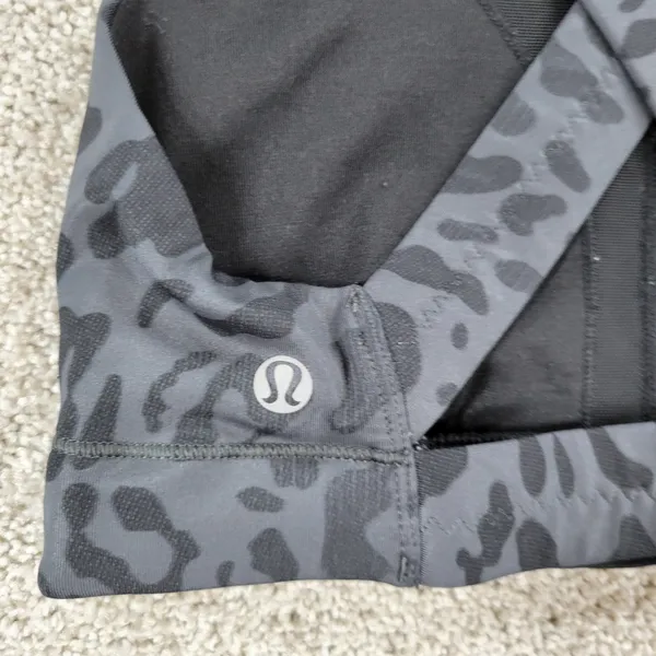 Lululemon In A Flash Bra II Womens 2 Deep Coal Animal Swirl Cheetah Crossback - Image 11