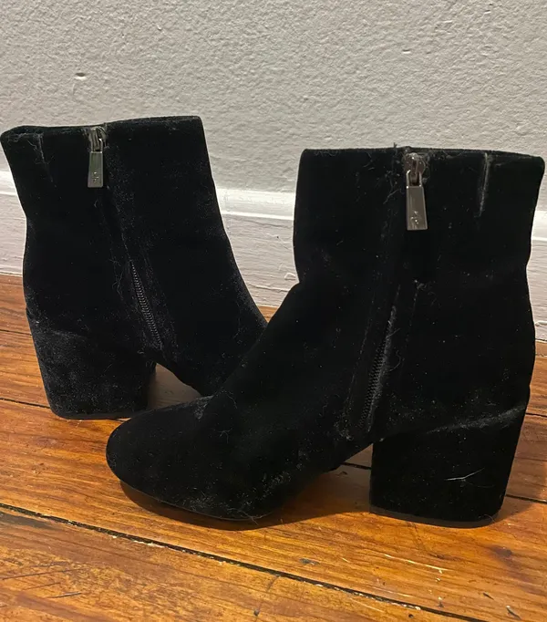 Velvet Ankle Zip Booties Black Size 7 - Image 3