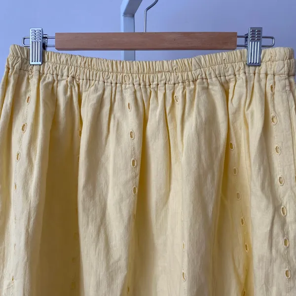 VTG Butter Yellow M Skirt Eyelet Lace Scalloped Hem Midi Cottagecore Boho‎ - Image 2