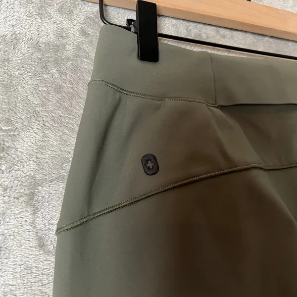 Figs On Shift High Waisted‎ Contourknit Slim Pants XS Moss Green Nursing New - Image 6