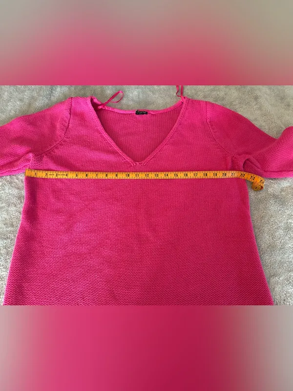 Women’s Long Sleeve V-Neck Pink Sweater Size Large 100% Cotton - Image 2