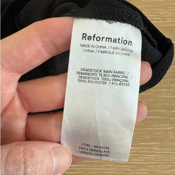 Reformation V Neck Knit Sweater Size XS Black - Image 5