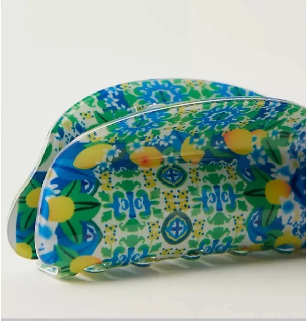 Free People Well Traveled Hair Claw Clip Lemon Tree Blue Green Pattern NWT OS - Image 2