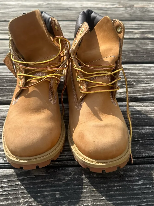 Timberland 6 Inch Premium Waterproof Boot 'Wheat' Nubuck Size 7 Women's Size 8.5 - Image 7
