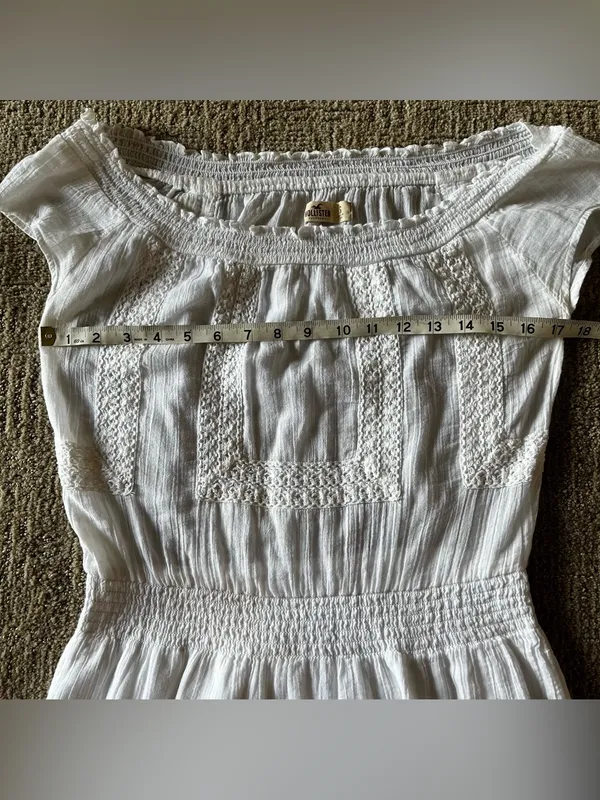 Y2K Hollister Women’s White Cotton Gauze Crochet-Trim Peasant Top dress - Image 7