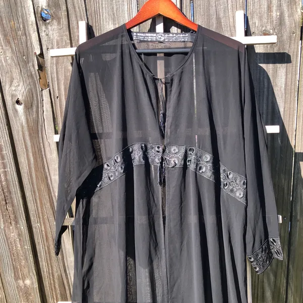 Abaya Black light weight Sheer Open Front Tie Front Size L - Image 2
