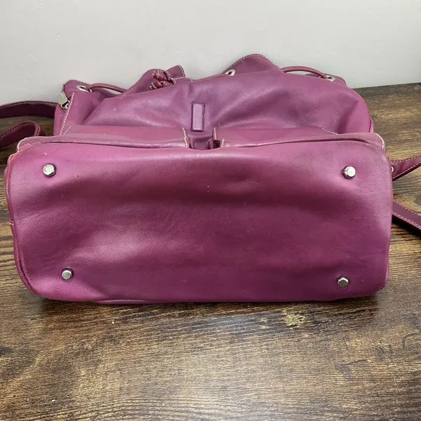 Perlina Magenta Leather Backpack With‎ Flap Drawstring Closure Side Zipper VTG - Image 10