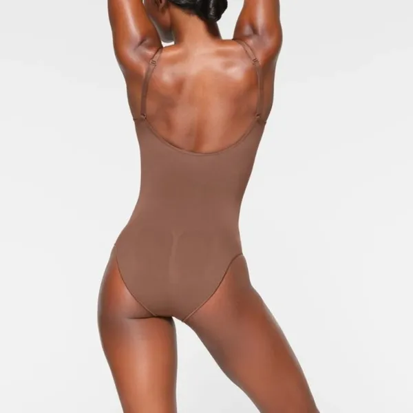 SKIMS Sculpting Bodysuit in Jasper Size XX-Small/X-Small - Image 2