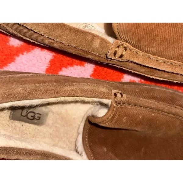 Men’s Ugg slippers - Image 3