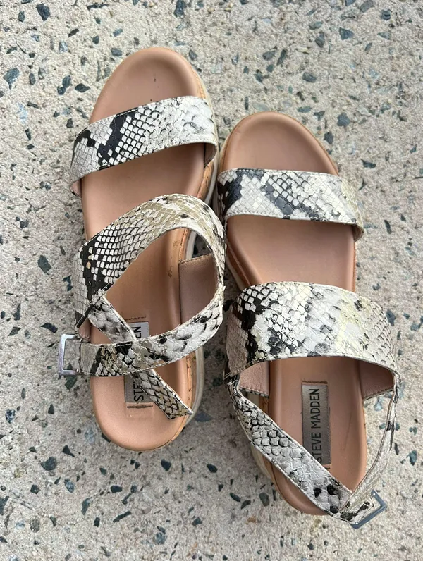 Platform Sandal - Image 2