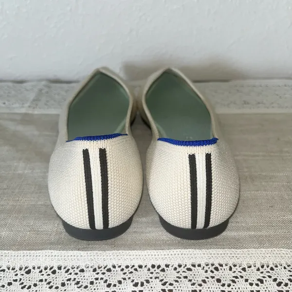 Women's Rothy’s The Point White Sand Special Edition Size 5 - Image 3