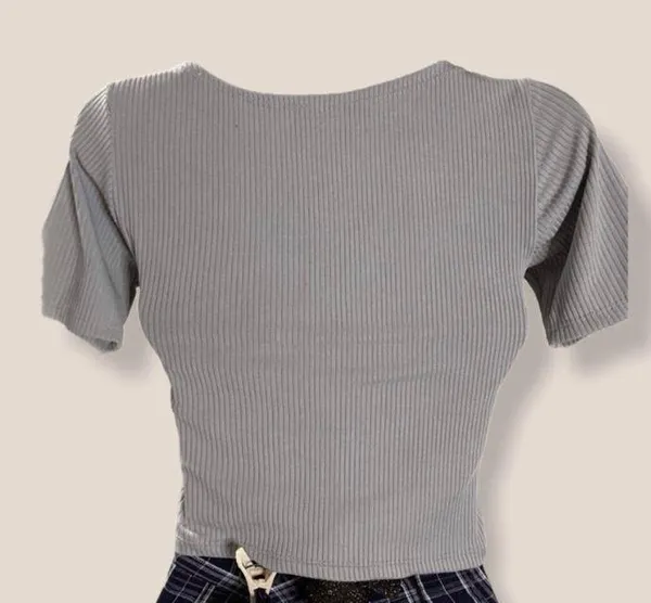 NWOT Square Neck Ribbed Gray Crop Tee Size XS - Image 2