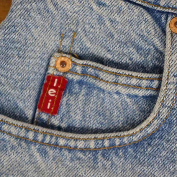Vintage lei USA Made High Waisted 100% Cotton Denim Shorts 5 Jr. - Image 9