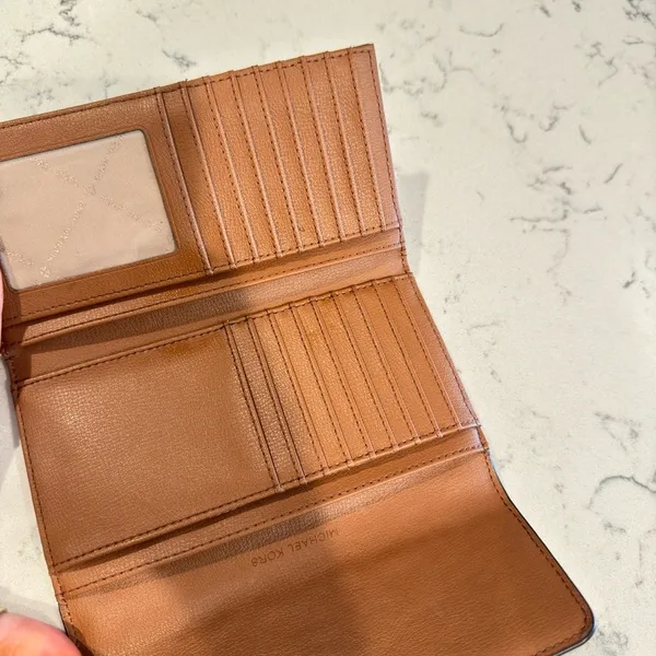 Michael Kors Jet Set leather wallet - Image 6