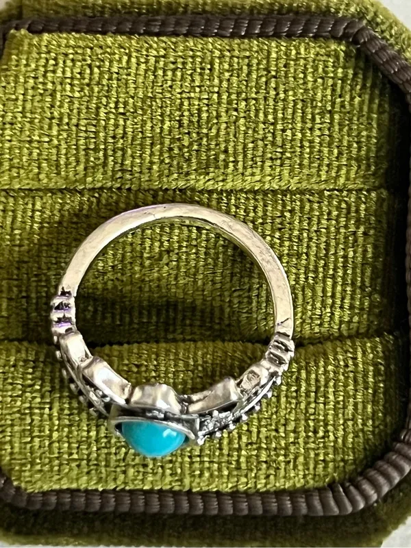 Bohemian Blue Turquoise Crown Design Stainless Steel Statement Ring Size 6 - Image 3