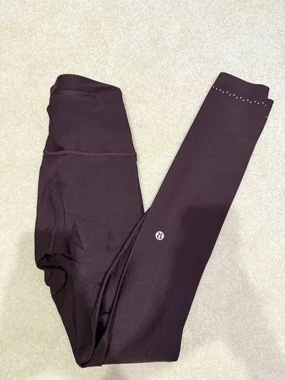 Lululemon Plum Leggings - Image 3