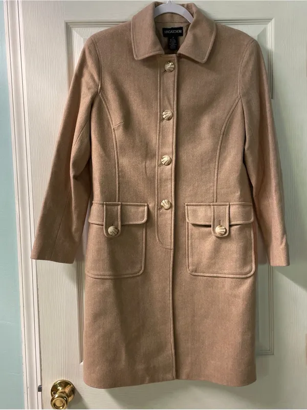 Magaschoni Trench Coat. Wool blend. Button Close. Lined. Herringbone. - Image 4