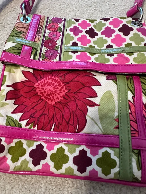 Vera Pelle Vera Bradley Floral Purse - Image 2