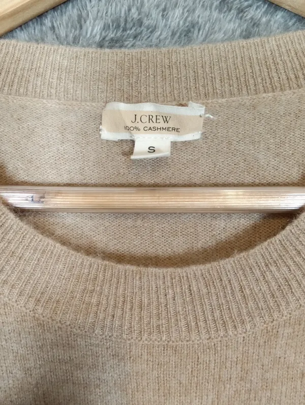 J Crew Cashmere Crewneck Sweater With Lurex Metallic Heart Neutral Fitted Small - Image 2