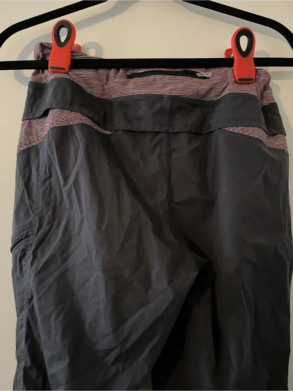 Lululemon Black Pink Jogger Track Pants 8 Outdoors Hiking Athletic Running - Image 7